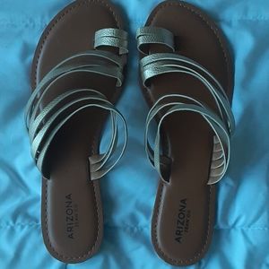 Arizona Jean co sandles